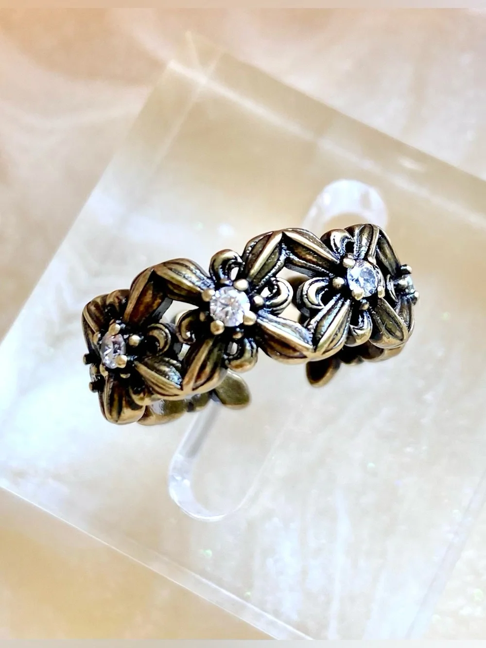 Antique-Style Gold Floral CZ Band Ring